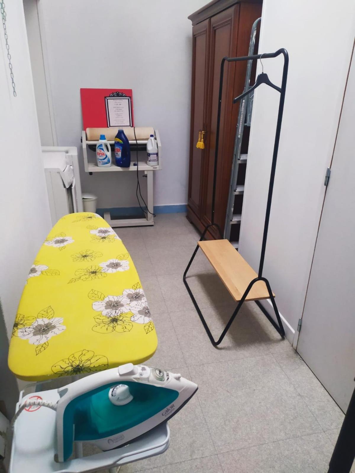 Les Bains Douches Aparthotel Périgueux Rom bilde