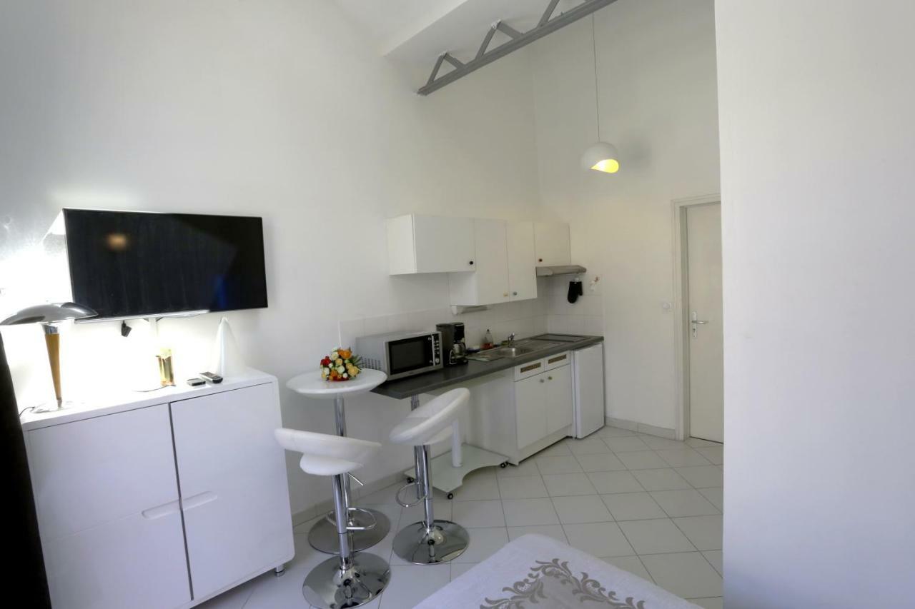 Les Bains Douches Aparthotel Périgueux Eksteriør bilde